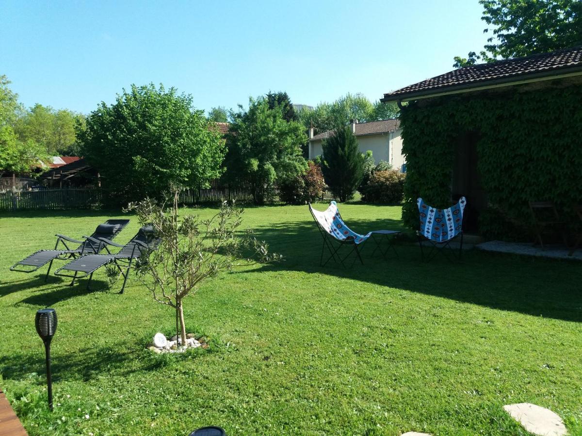 Bed and Breakfast Les Eygletières Bourriot-Bergonce Esterno foto